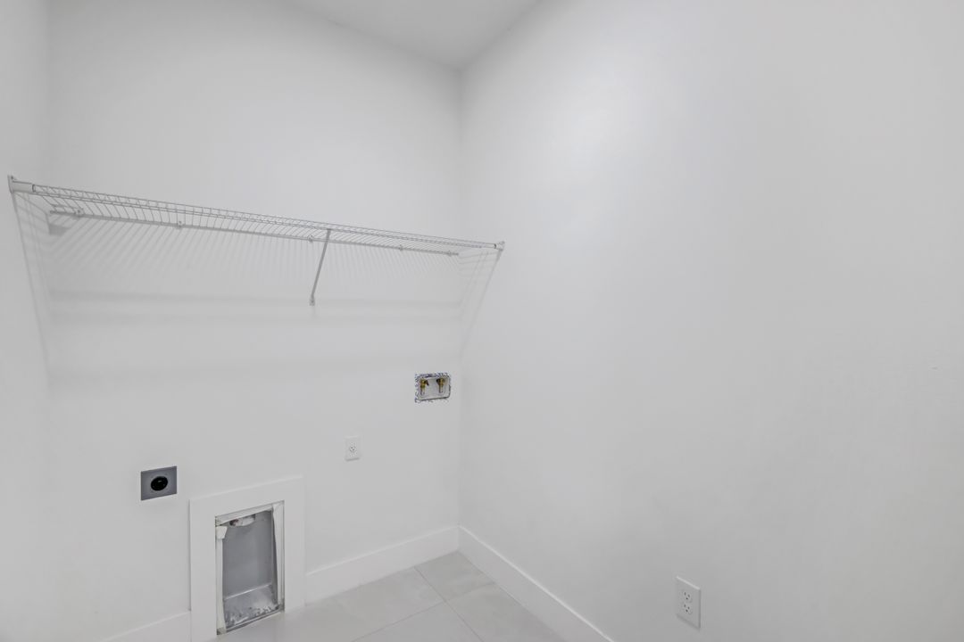 507 Prospect Ave, Lehigh Acres, FL 33972