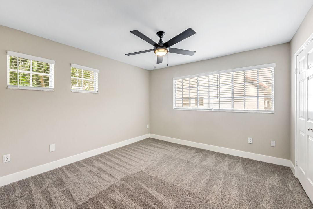 19680 E Country Club Dr, Miami, FL 33180