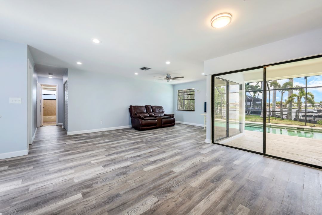 133 SE 40th St, Cape Coral, FL 33904