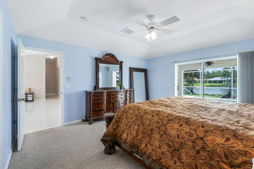 7563 Woodland Bend Cir, Fort Myers, FL 33912