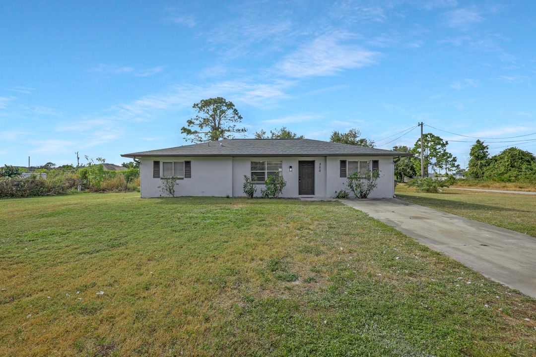 300 Anita Ave S, Lehigh Acres, FL 33976