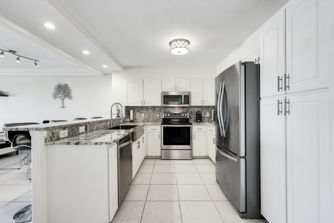 841 SW 47th Terrace #201, Cape Coral, FL 33914