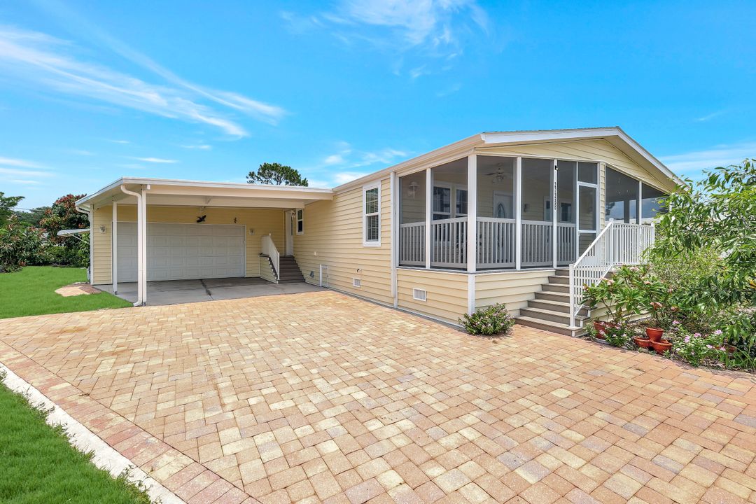 27288 Bourbonniere Dr, Bonita Springs, FL 34135
