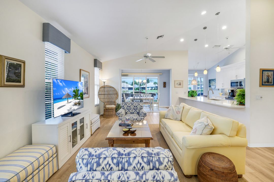 1168 Imperial Dr, Naples, FL 34110