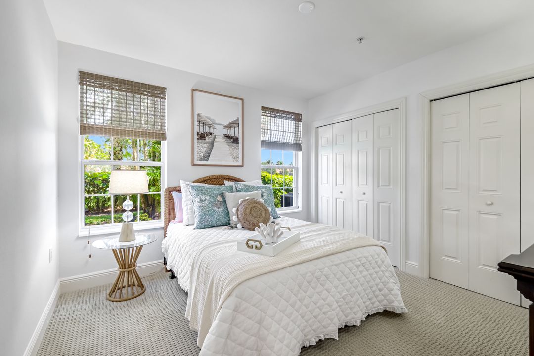 3164 Serena Ln #101, Naples, FL 34114