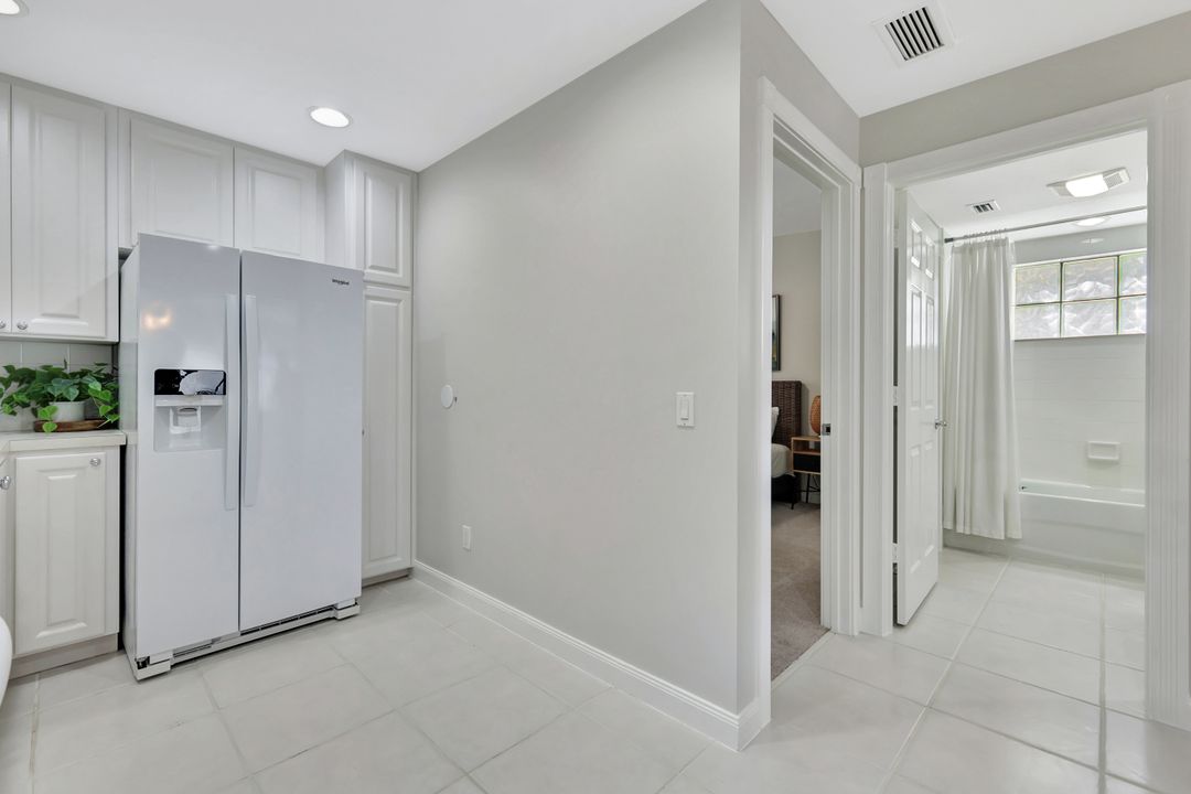 28508 Alessandria Cir, Bonita Springs, FL 34135