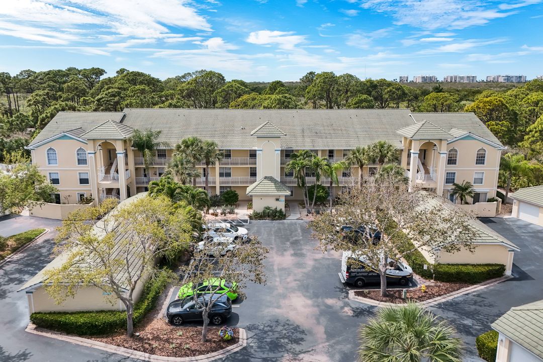 15495 Cedarwood Ln #204, Naples, FL 34110