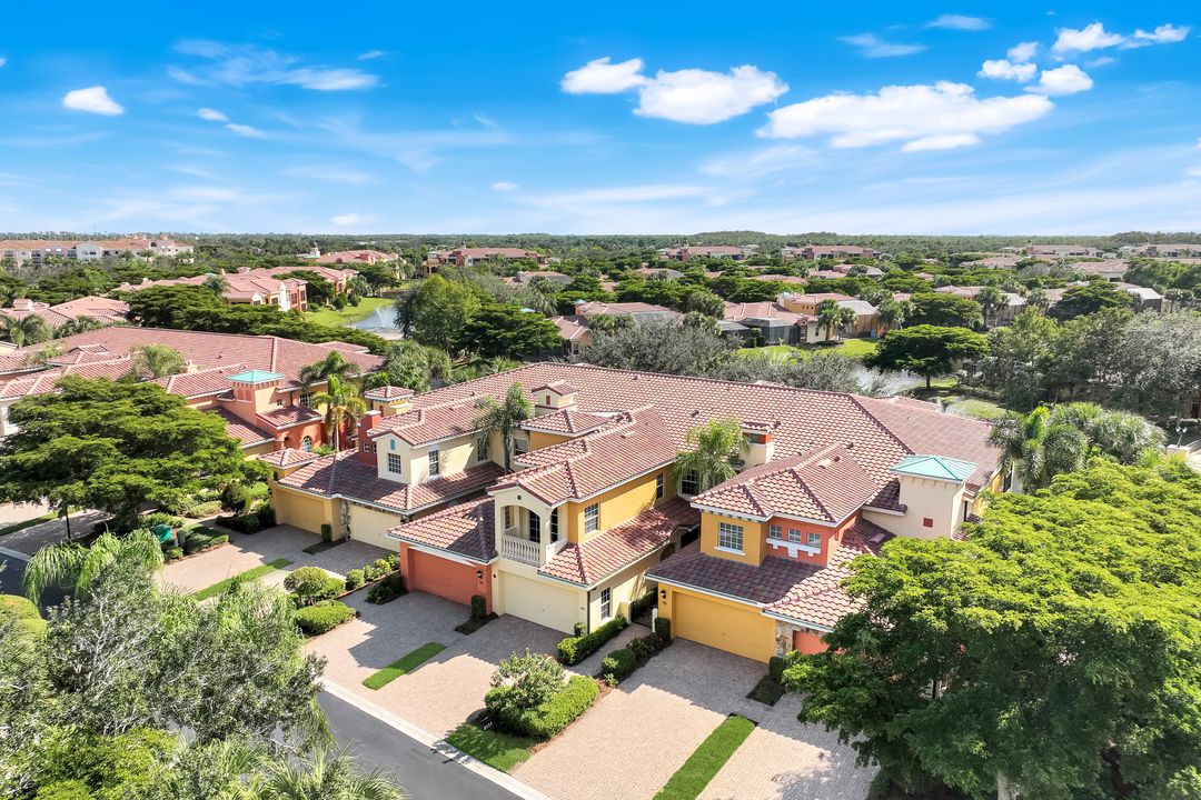 8533 Via Garibaldi Cir #202, Estero, FL 33928