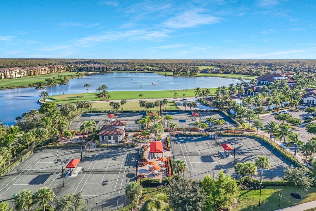 28126 Edenderry Ct, Bonita Springs, FL 34135