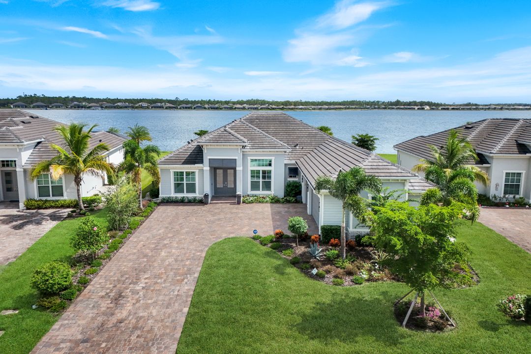 14630 Blue Bay Cir, Miromar Lakes, FL 33913