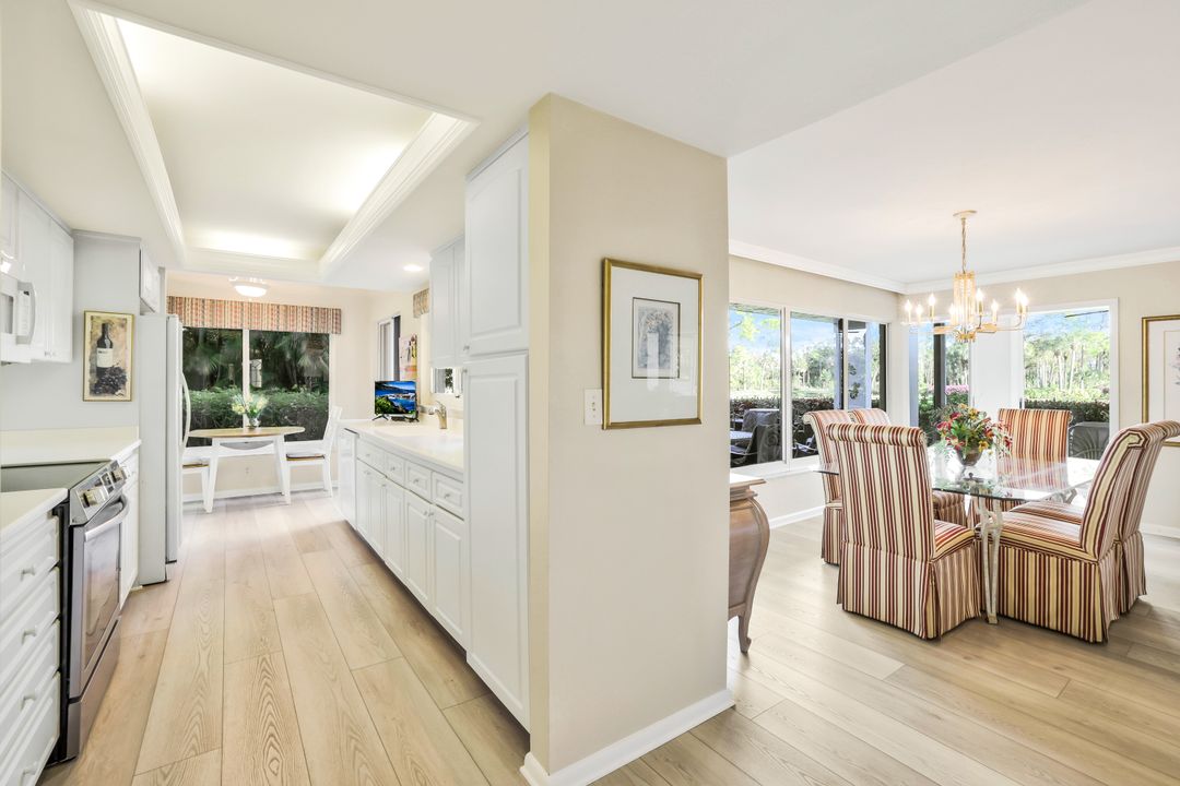 1111 Wildwood Ln, Naples, FL 34105