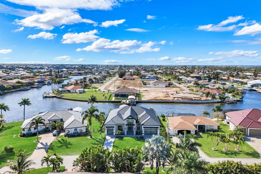 3806 NW 4th St, Cape Coral, FL 33993