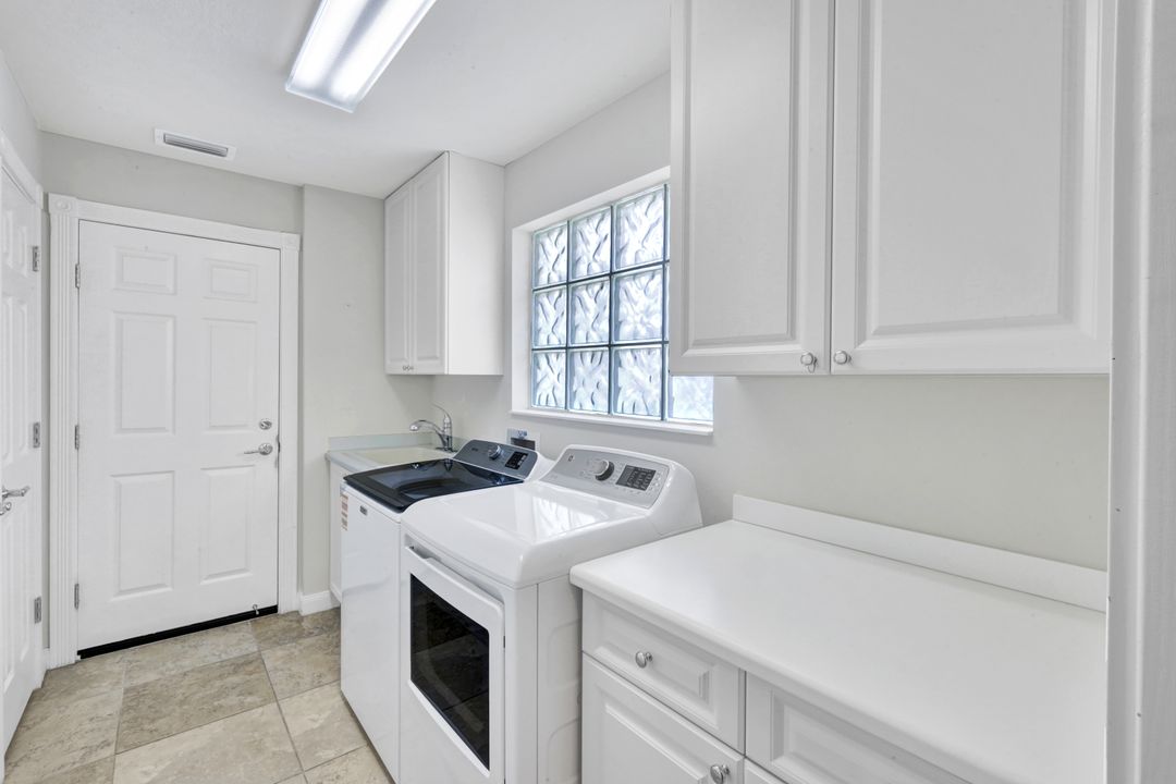 28820 Xenon Way, Bonita Springs, FL 34135