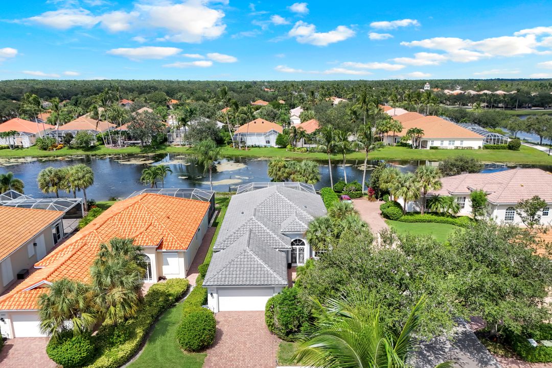 2984 Gilford Way, Naples, FL 34119