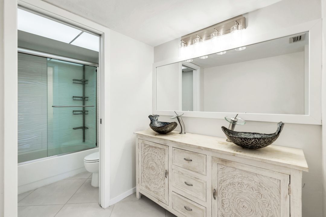 16460 Timberlakes Dr #103, Fort Myers, FL 33908