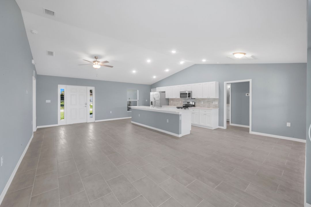 2224 NW 25th Terrace, Cape Coral, FL 33993