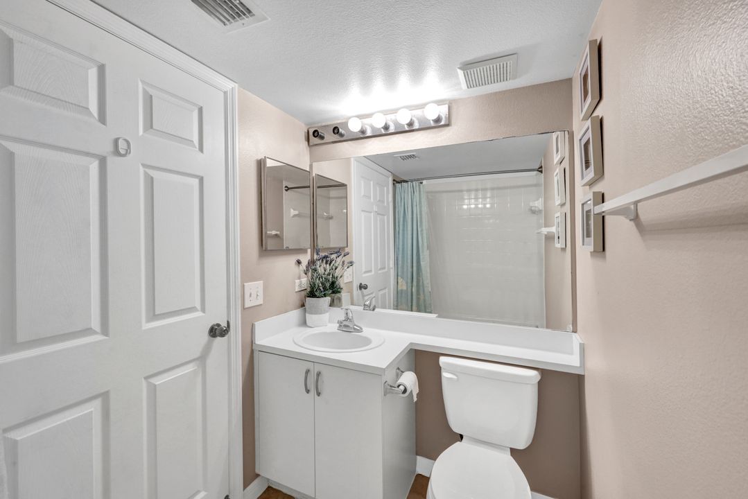 8930 Colonnades Ct E #626, Bonita Springs, FL 34135