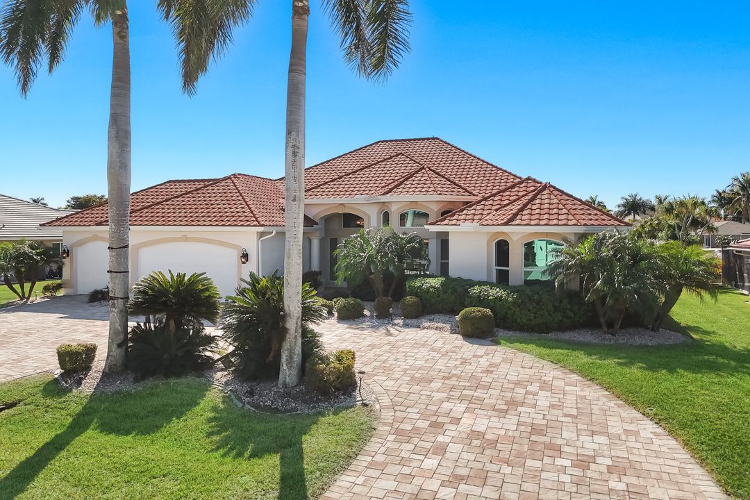 1524 SW 56th Terrace, Cape Coral, FL 33914