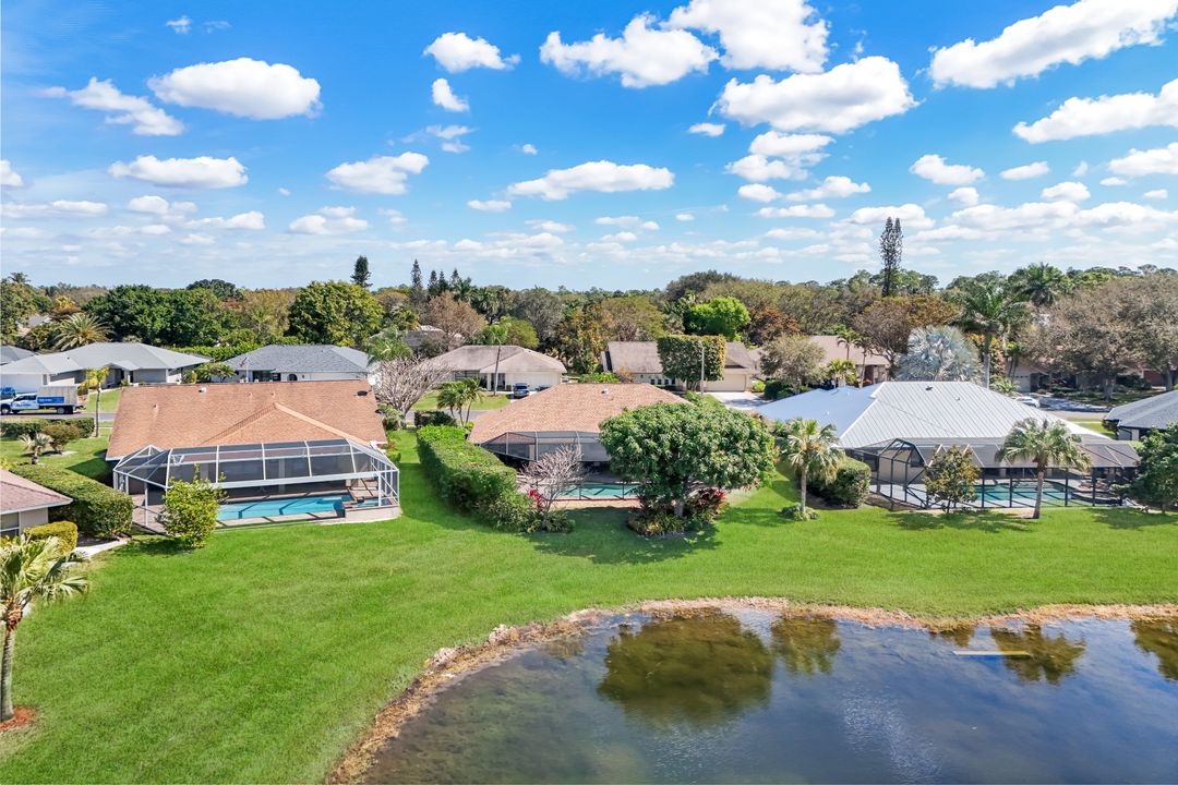 9632 Campbell Cir, Naples, FL 34109