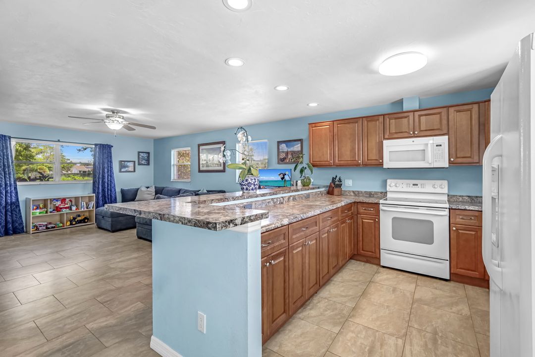 1881 N Evalena Ln, North Fort Myers, FL 33917