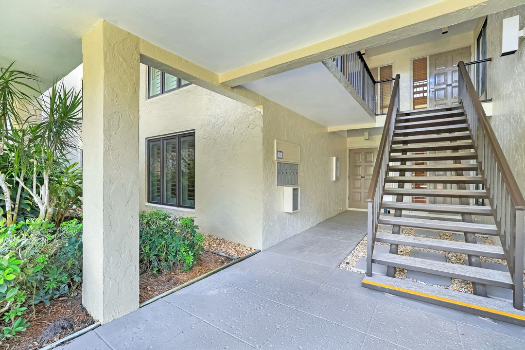 108 Wilderness Dr #132, Naples, FL 34105