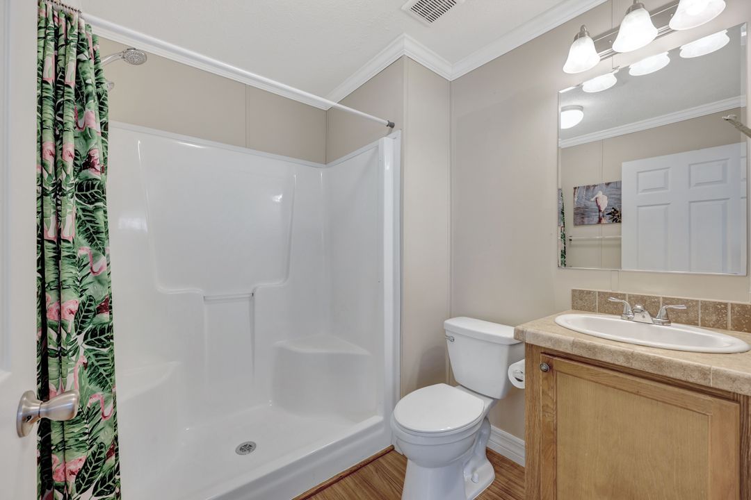 524 Menton Ln, Naples, FL 34112