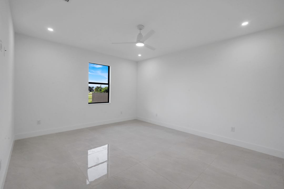 2754 NW 6th St, Cape Coral, FL 33993