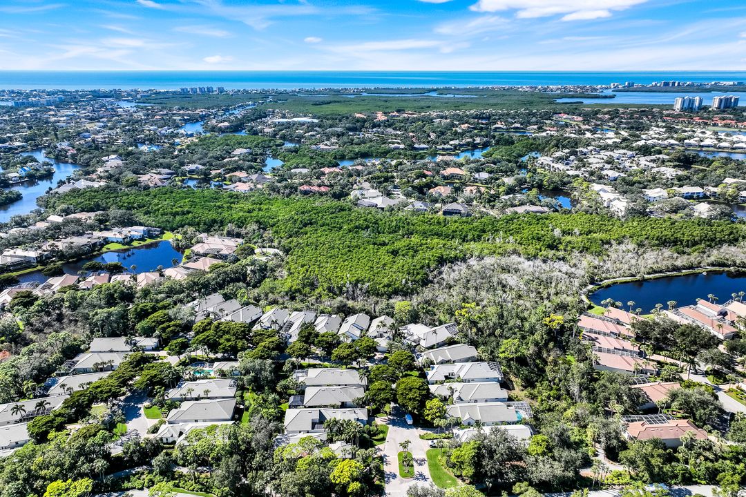 27425 Arbor Strand Dr, Bonita Springs, FL 34134