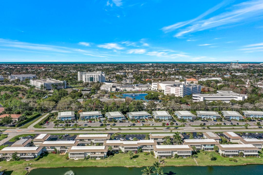 233 Palm Dr #2, Naples, FL 34112