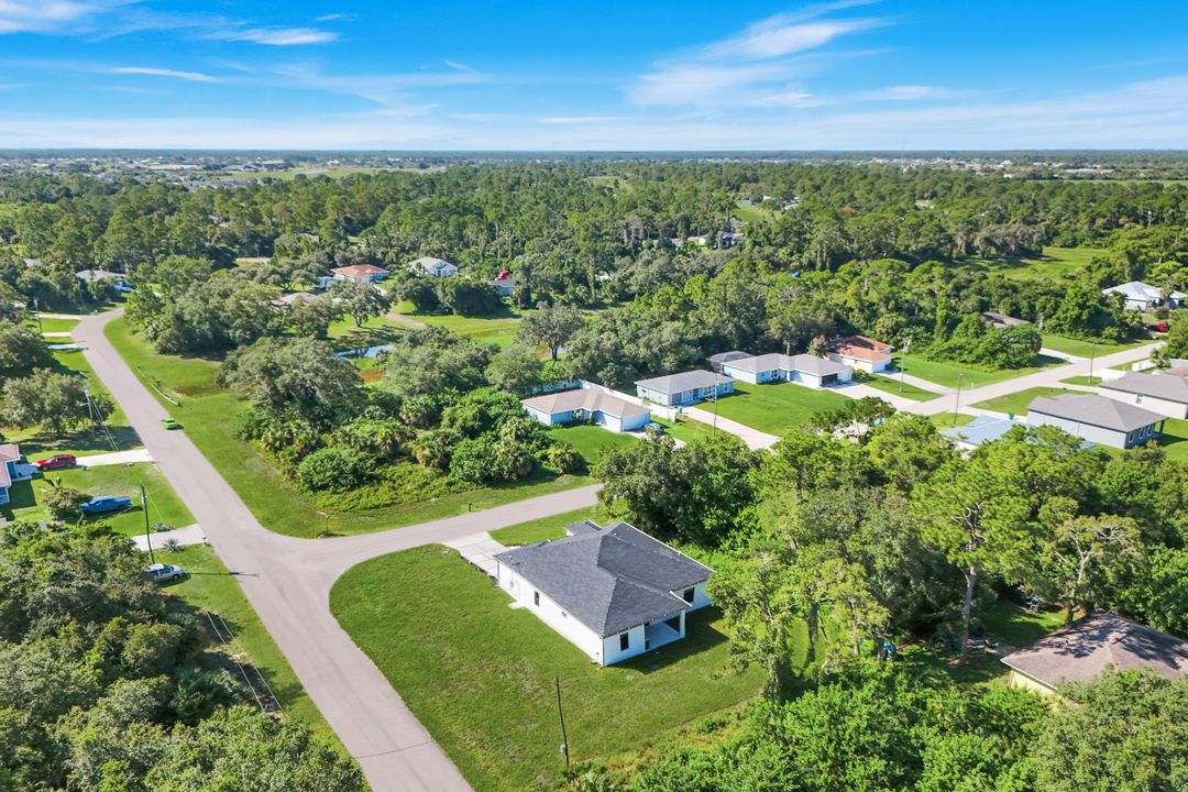 6044 Acorn Cir, LaBelle, FL 33935