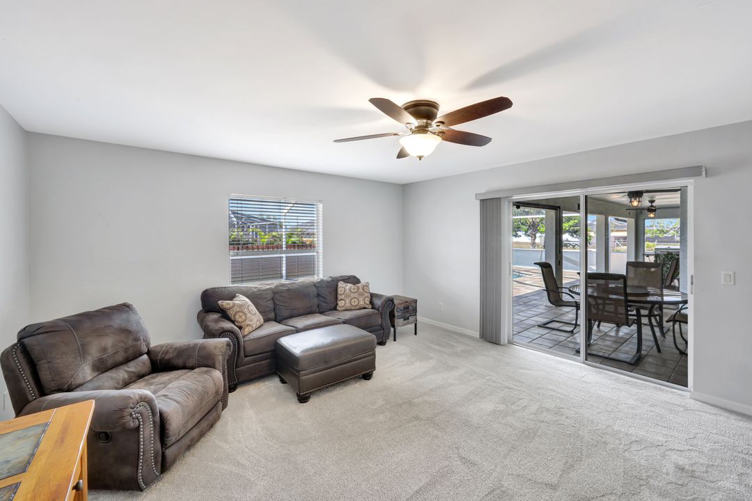 1904 NE 18th Pl, Cape Coral, FL 33909