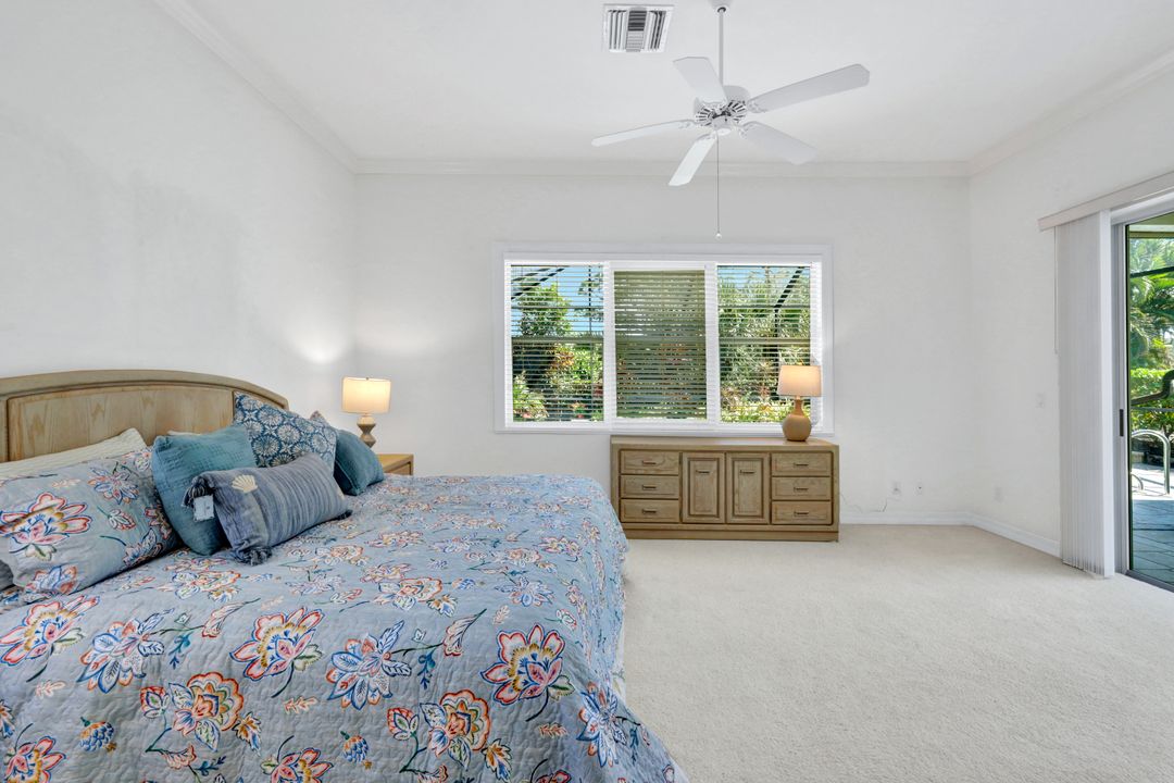 24753 Hollybrier Ln, Bonita Springs, FL 34134