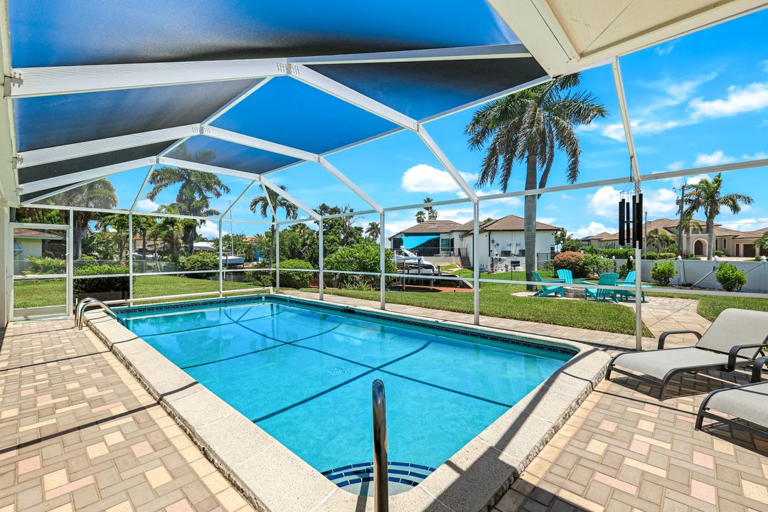 5237 Del Prado Blvd S, Cape Coral, FL 33904