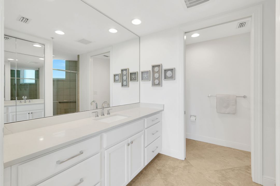 265 Indies Way #502, Naples, FL 34110