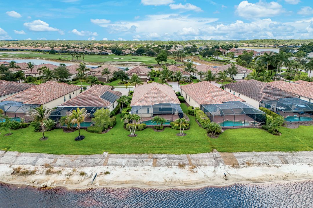 12643 Kinross Ln, Naples, FL 34120
