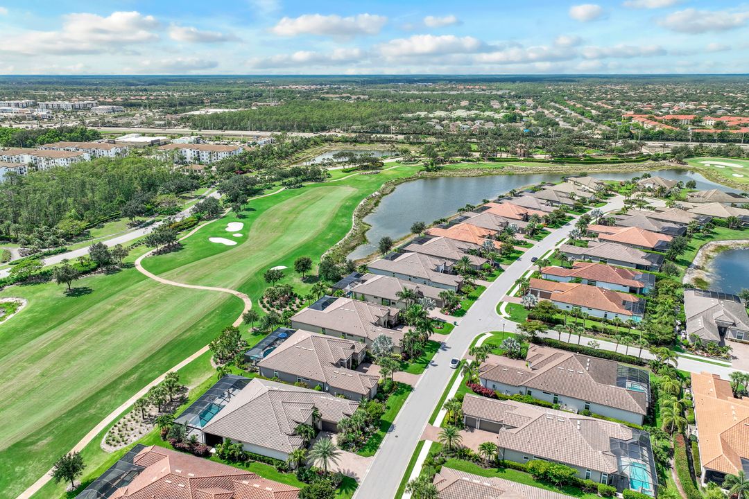 8668 Amour Ct, Naples, FL 34119