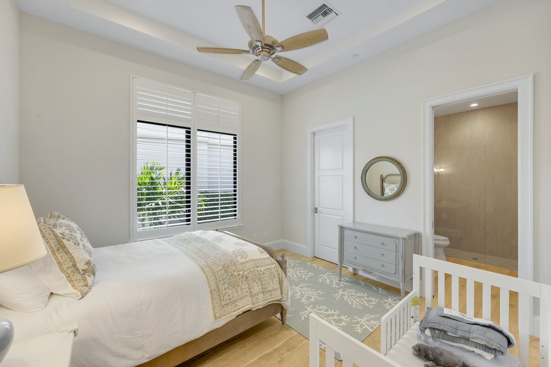 16484 Talis Park Dr, Naples, FL 34110