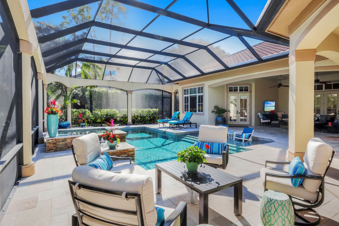 3122 Dahlia Way, Naples, FL 34105