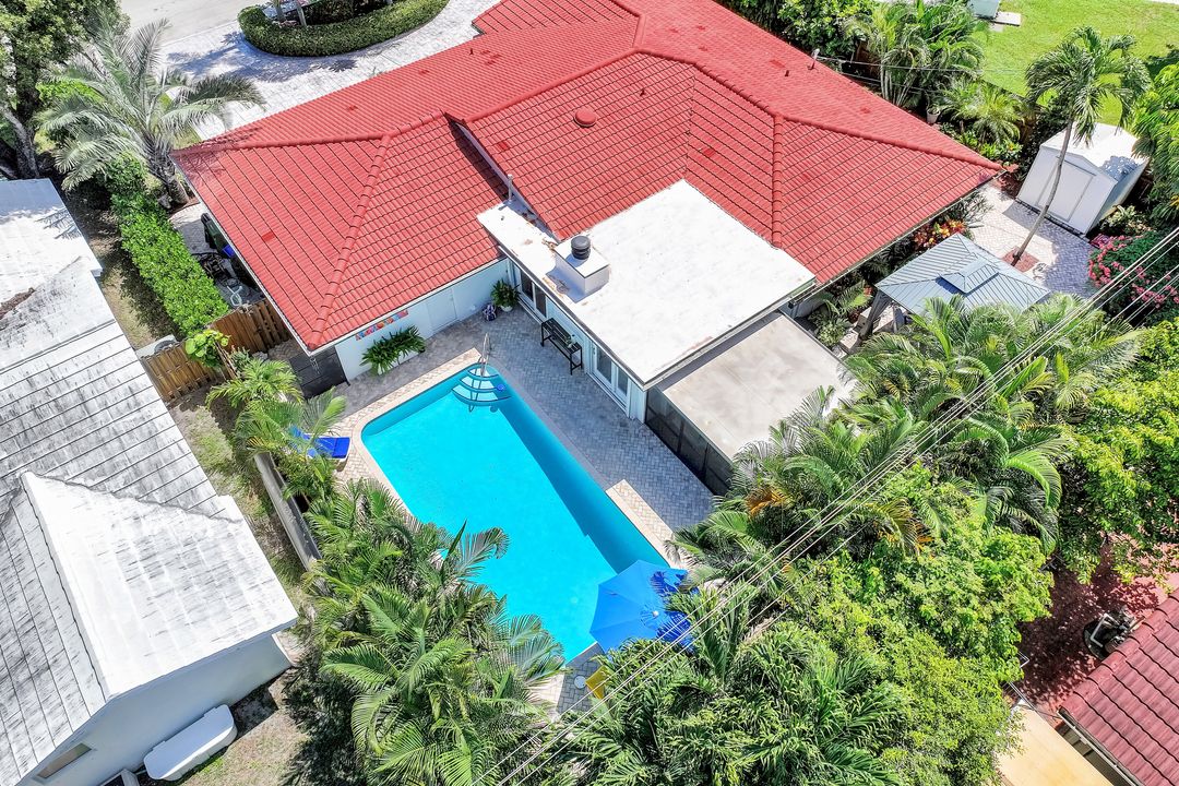 5779 NE 17th Ave, Fort Lauderdale, FL 33334