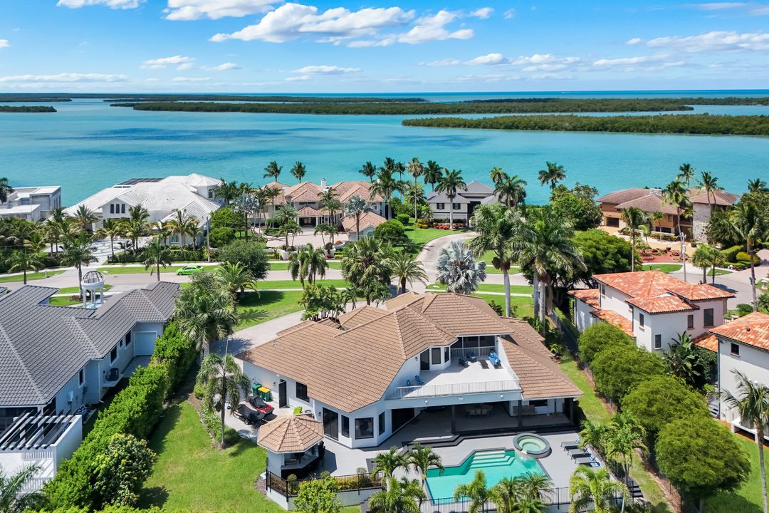 1578 S Barfield Ct, Marco Island, FL 34145