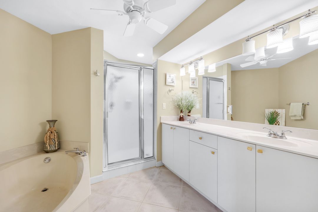 210 Vintage Bay Dr #B12, Marco Island, FL 34145