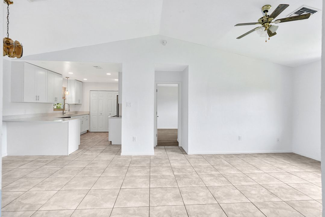 3940 Bennett Ln, Bonita Springs, FL 34134