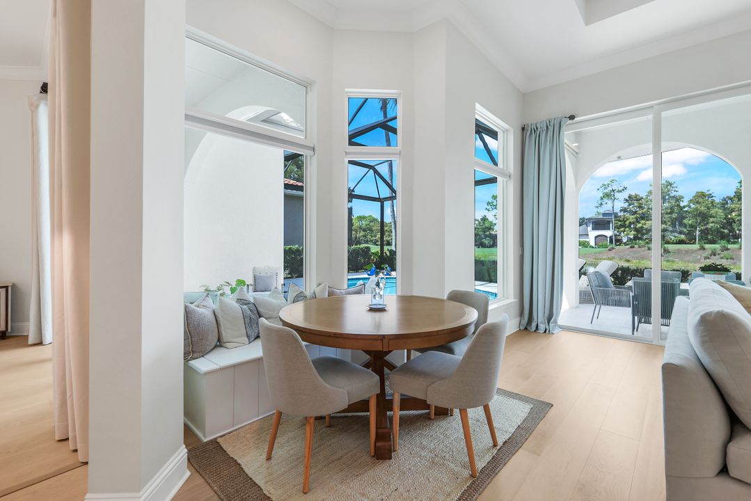 7395 Monteverde Way, Naples, FL 34119