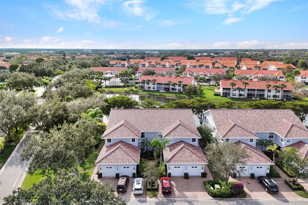 5600 Northboro Dr #201, Naples, FL 34110