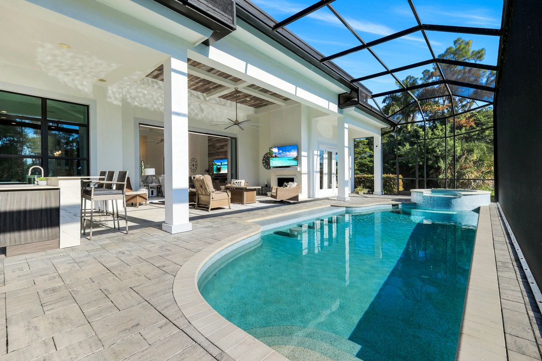 20266 Tiger Ct, Estero, FL 33928