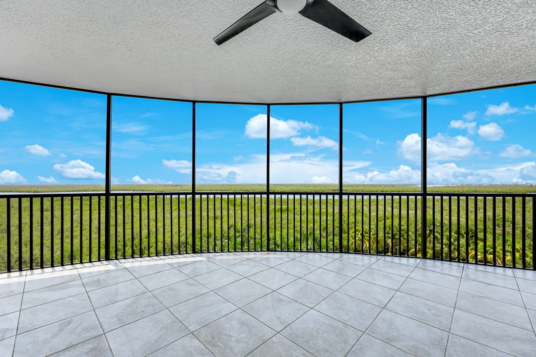 1050 Borghese Ln #605, Naples, FL 34114