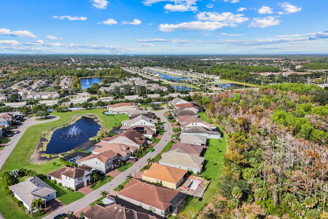 3837 Helmsman Dr, Naples, FL 34120