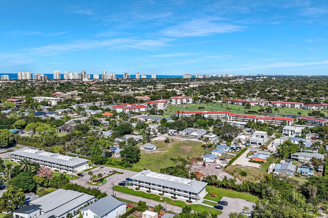 1211 Rosemary Ct #C104, Naples, FL 34103