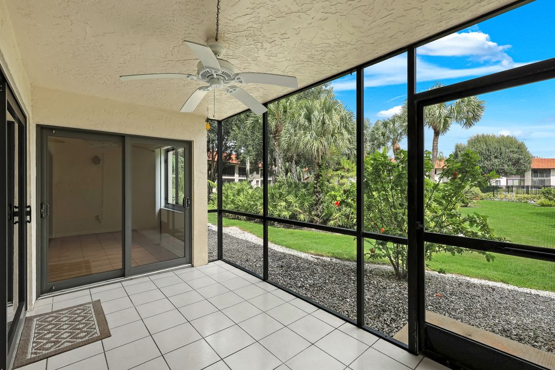 4963 Pepper Cir #D-102, Naples, FL 34113