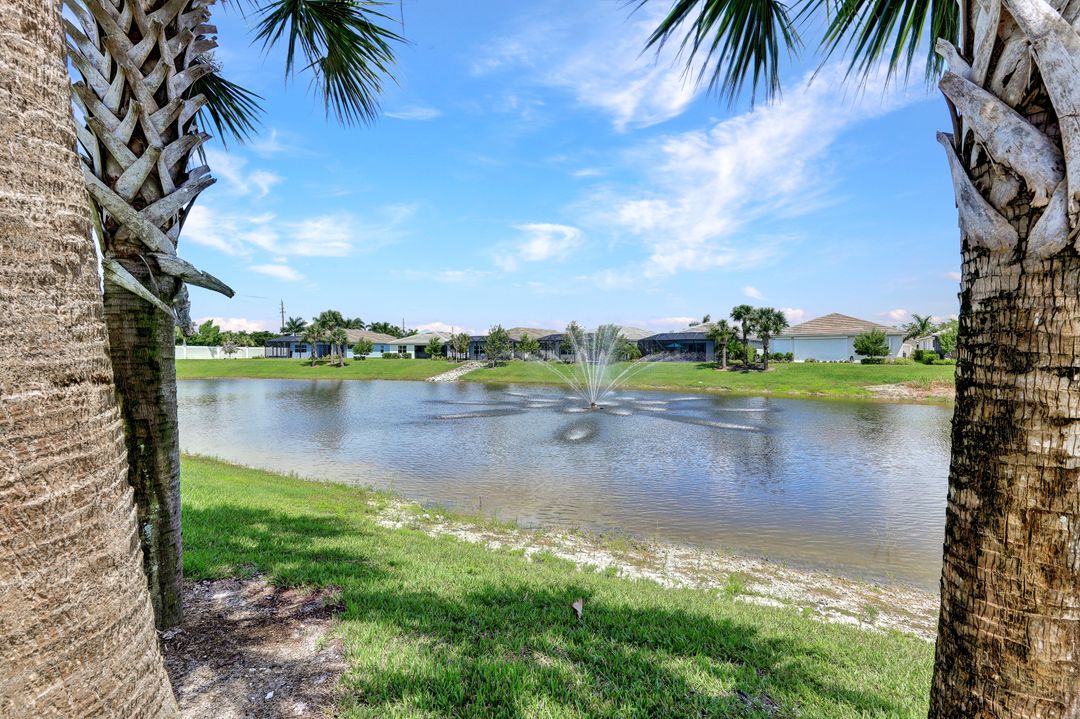 16517 Seagate Pl, Bonita Springs, FL 34135